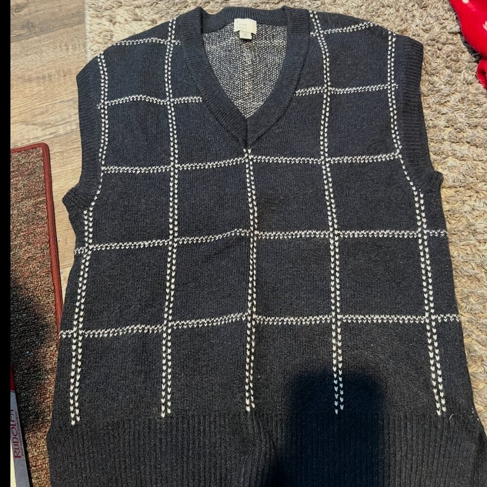 A new day xs sweater vest
